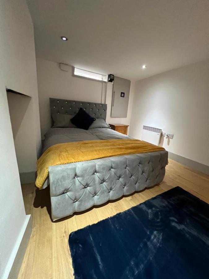 Ground Floor Two Bed Cairo Street Daire Warrington  Dış mekan fotoğraf